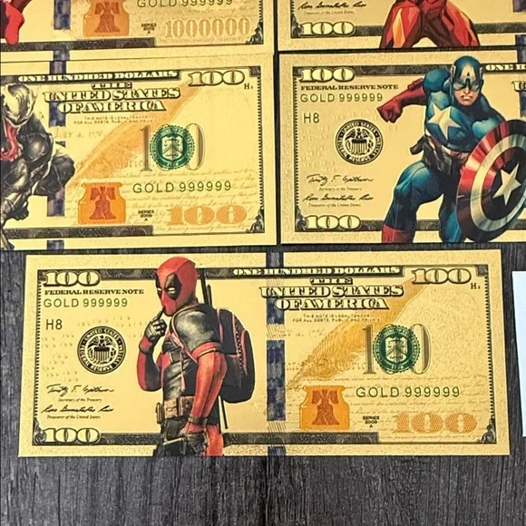 Marvel Art collectible gold foil banknotes featuring Marvel superheroes - 24k
